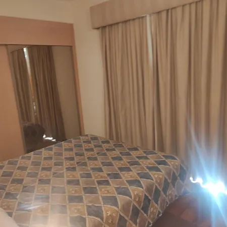 Luxury Apartment, Marina, & Pool Ii Апартаменты *