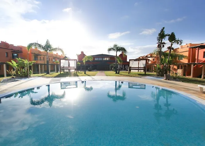 Luxury Apartment, Marina, & Pool Ii Lägenhet *